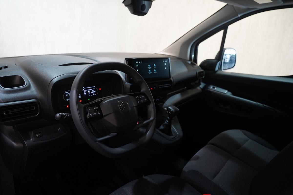 citroen-berlingo-2025-diesel-1499cc