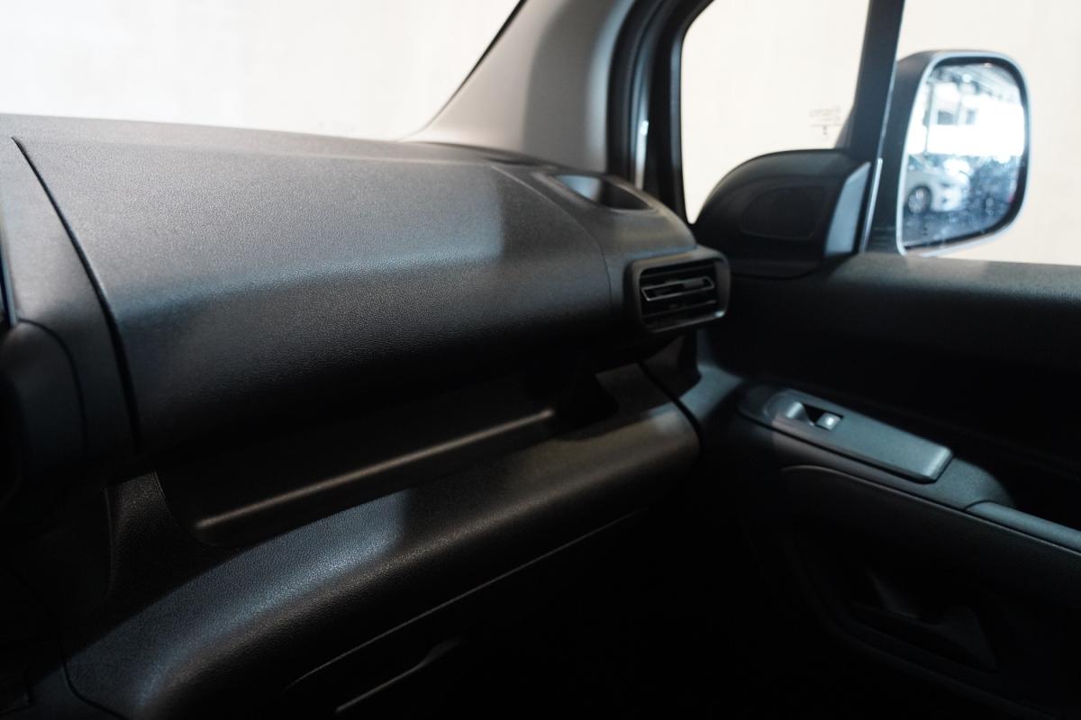 citroen-berlingo-2025-diesel-1499cc