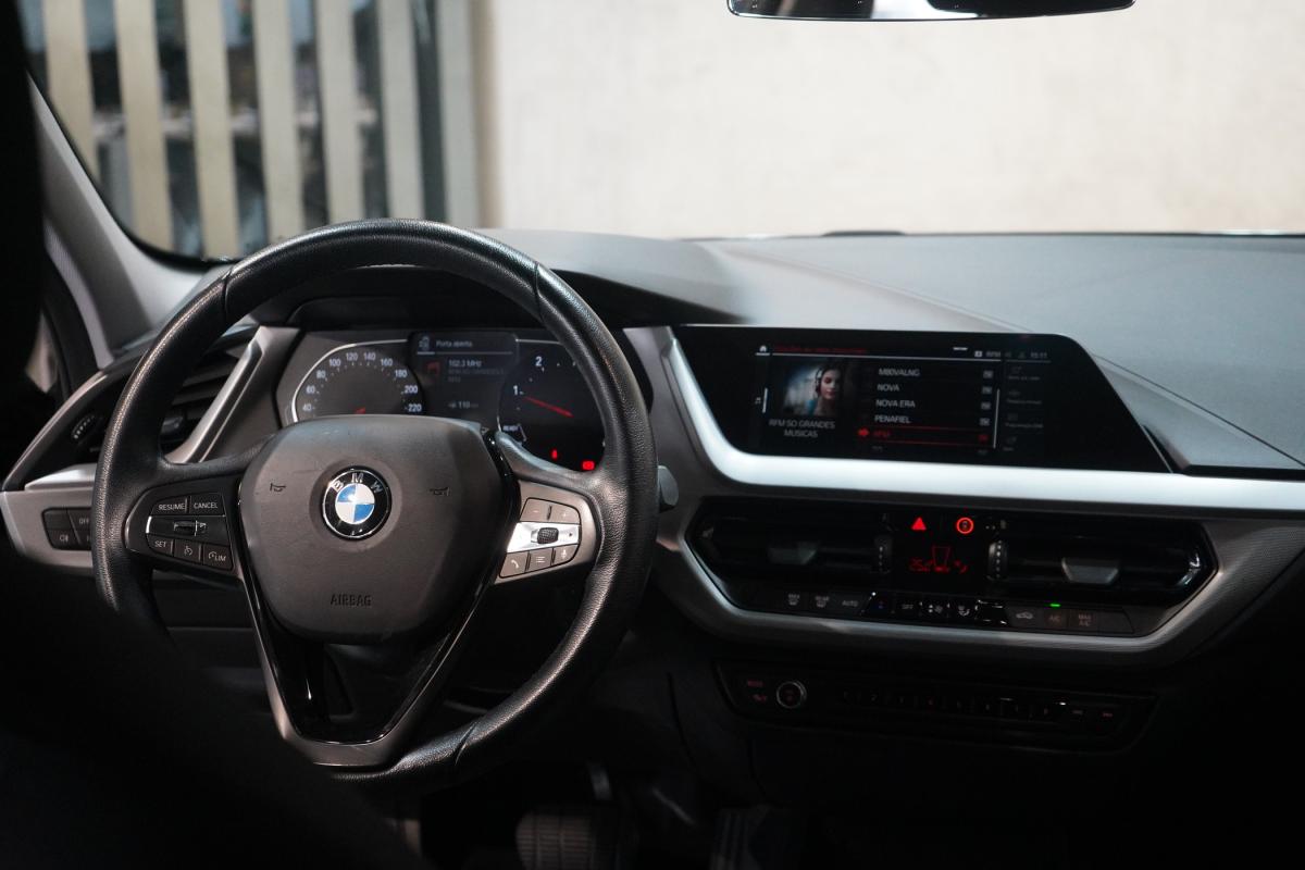 bmw-serie-1-2021-diesel-1496cc