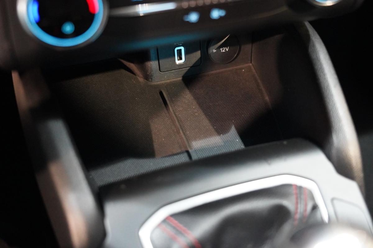 ford-focus-2020-gasolina-998cc