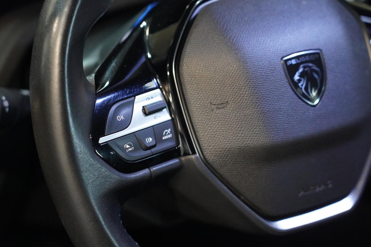 peugeot-308-sw-2024-gasolina-1199cc