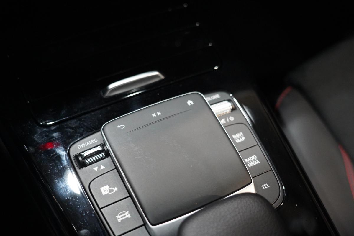 mercedes-benz-cla-2021-gasolina-1332cc