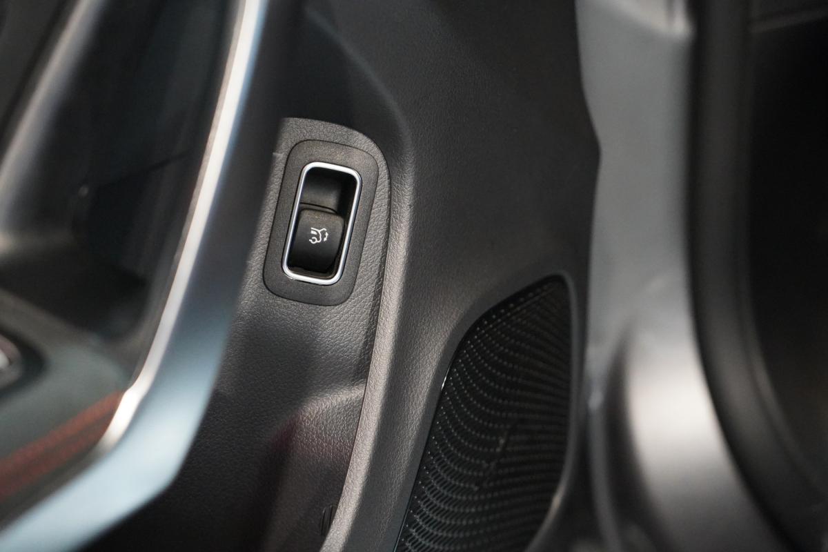 mercedes-benz-cla-2021-gasolina-1332cc