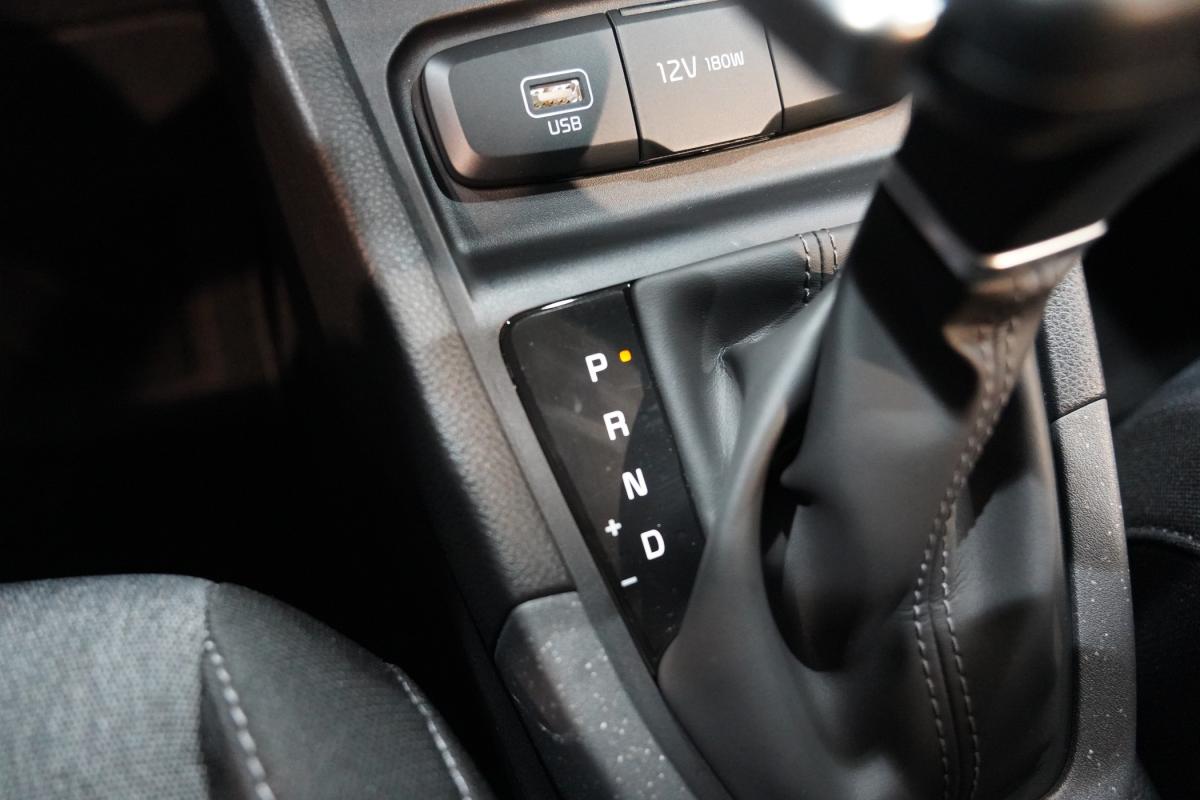 kia-stonic-2026-gasolina-998cc