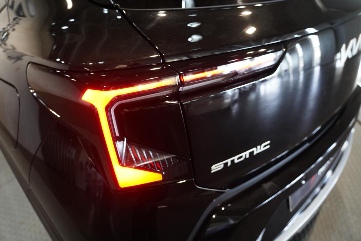 kia-stonic-2026-gasolina-998cc