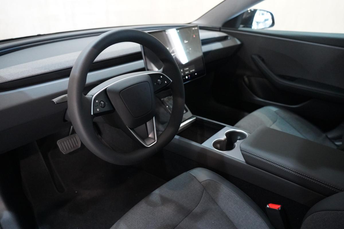 tesla-model-3-2026-eletrico-500cc