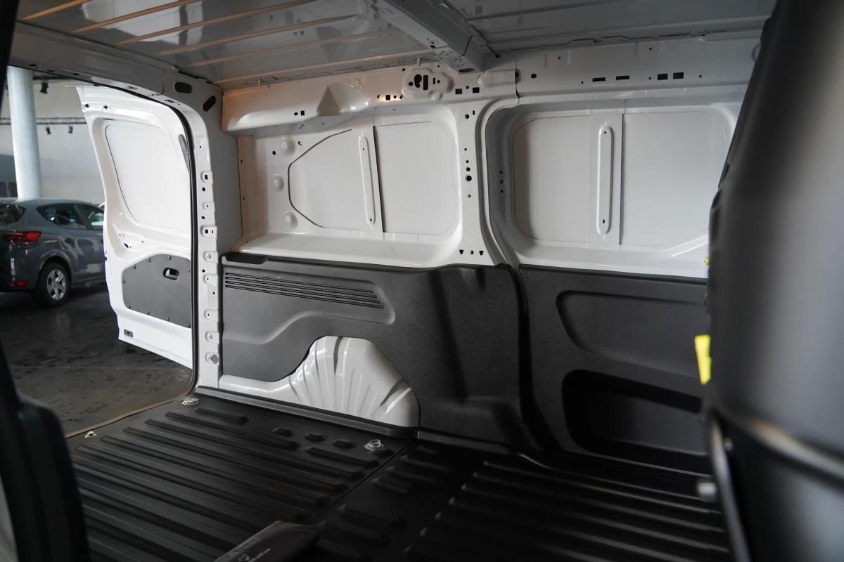 citroen-berlingo-2025-diesel-1499cc