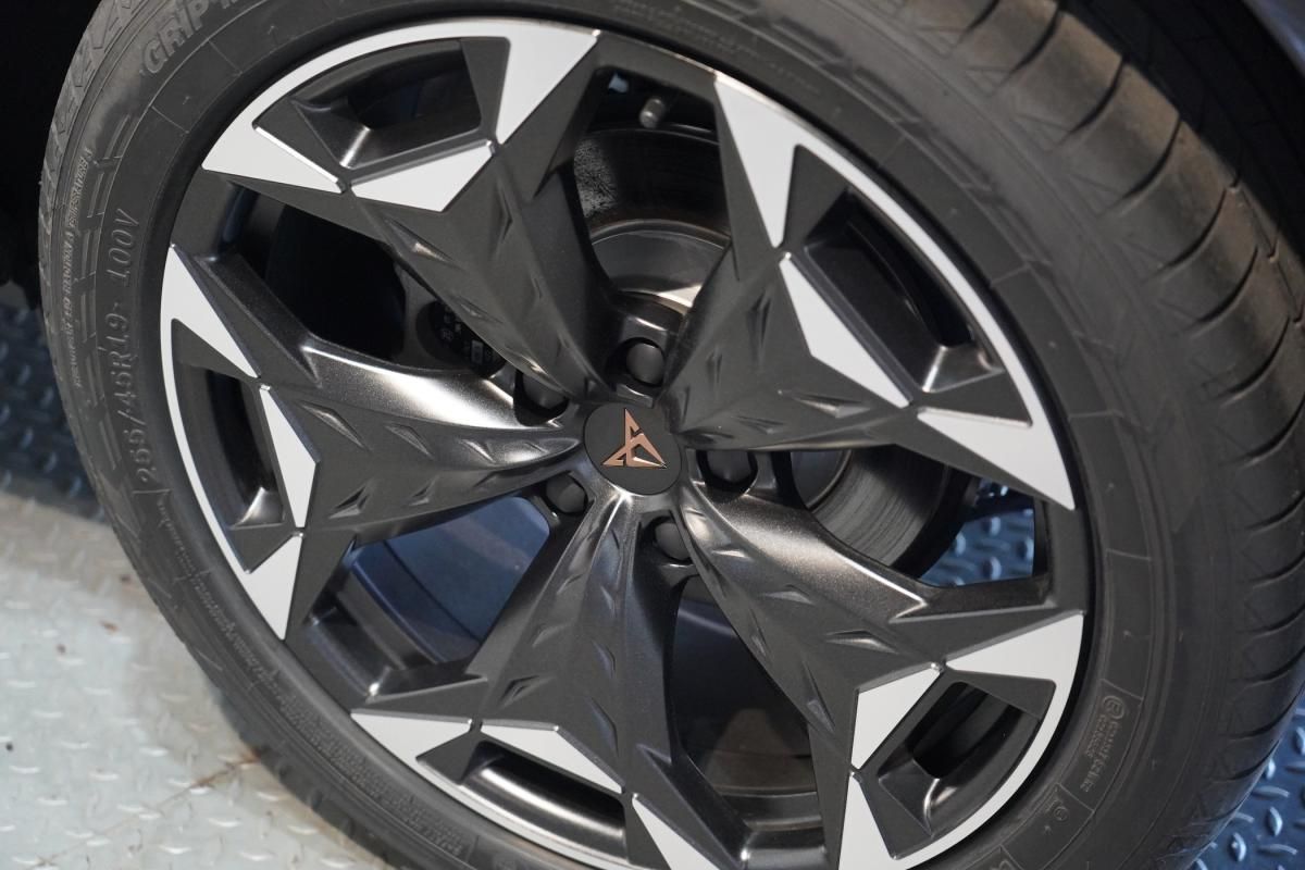 cupra-terramar-2026-hibrido-a-gasolina-1500cc