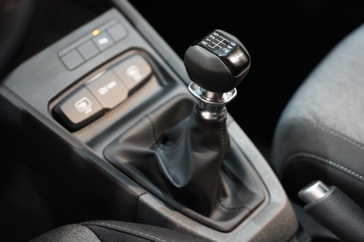 kia-stonic-2026-gasolina-998cc
