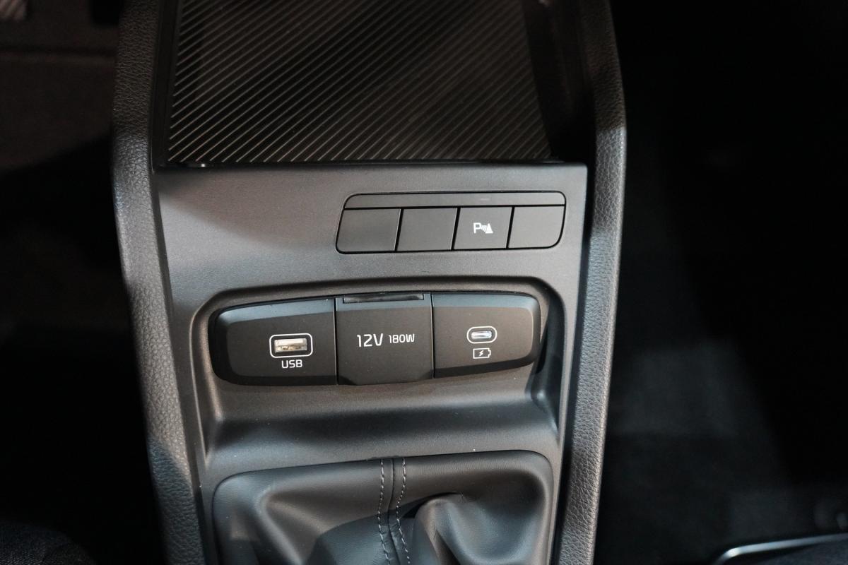 kia-stonic-2026-gasolina-998cc