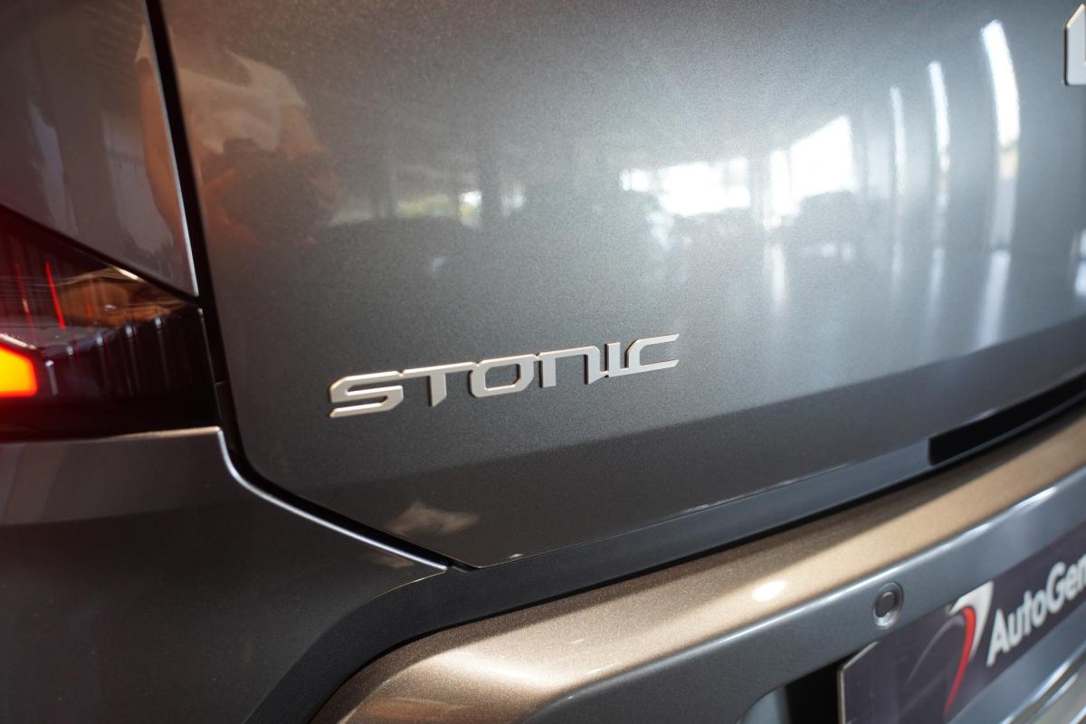 kia-stonic-2026-gasolina-998cc