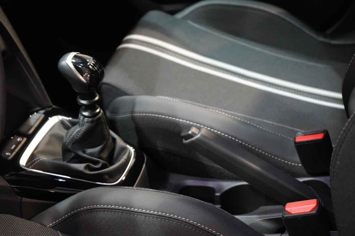 opel-corsa-2026-gasolina-1199cc