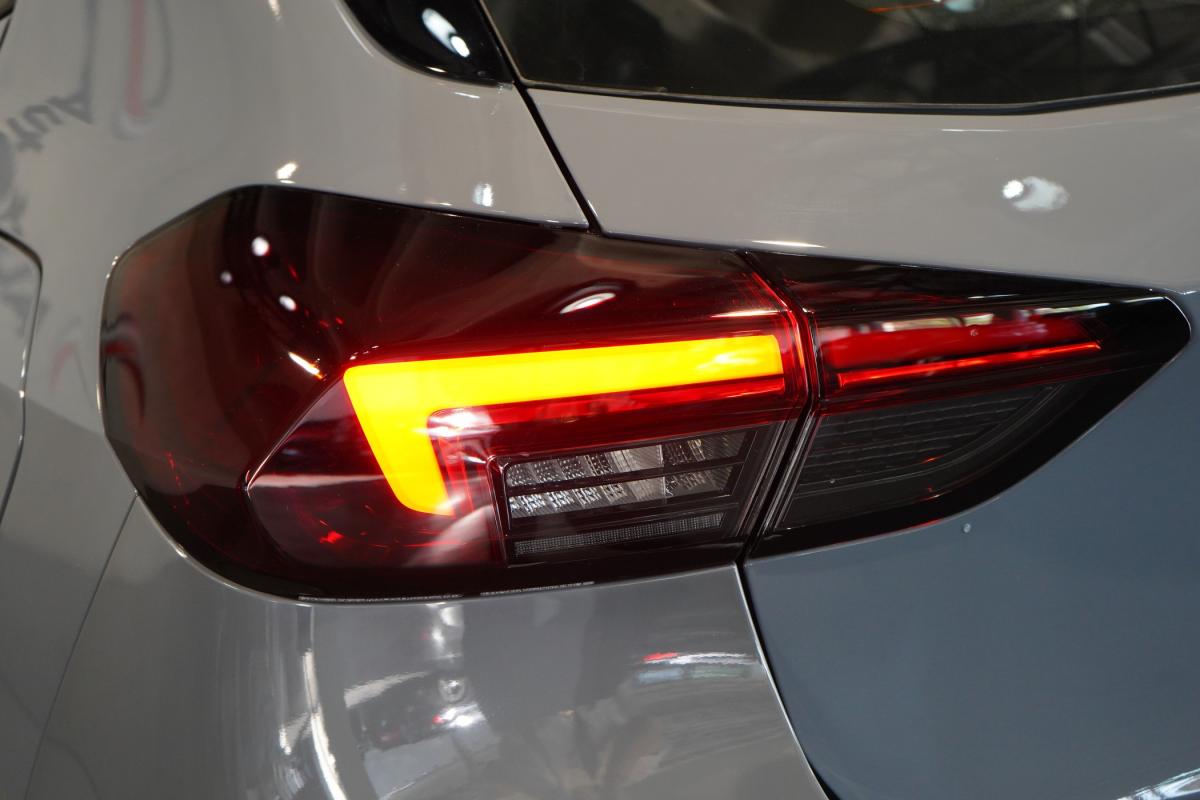 opel-corsa-2026-gasolina-1199cc