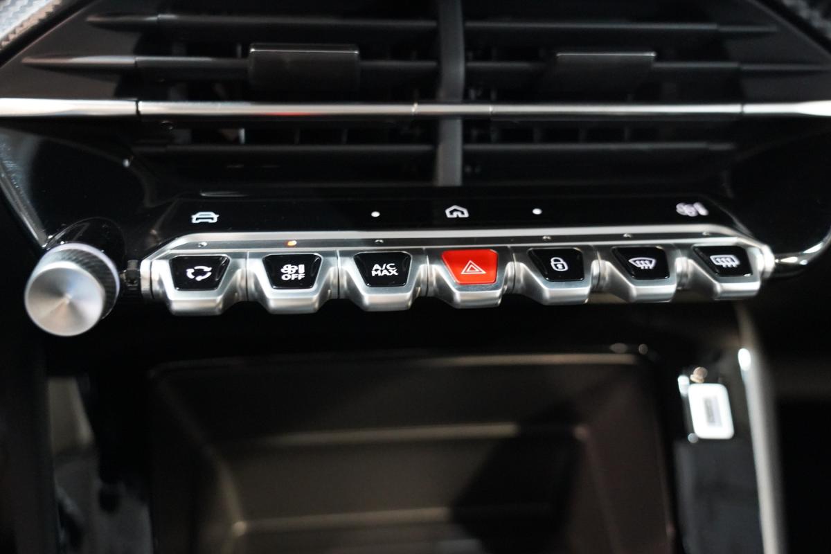 peugeot-208-2025-gasolina-1199cc