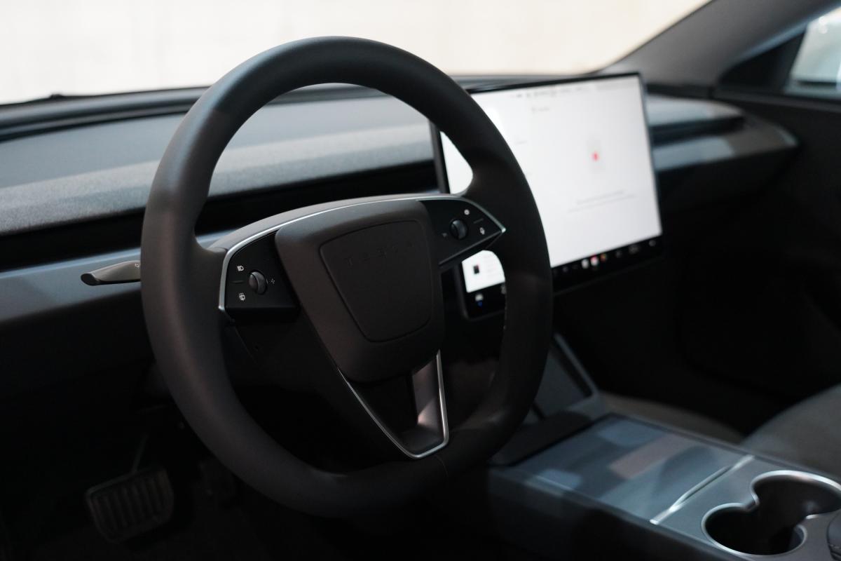 tesla-model-3-2026-eletrico-500cc