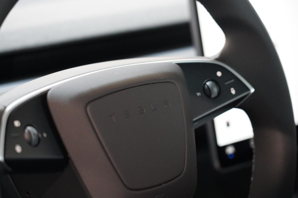 tesla-model-3-2026-eletrico-500cc