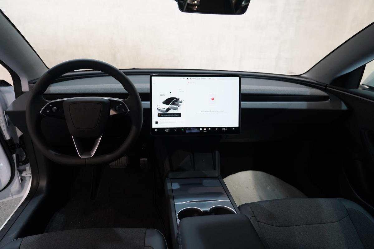 tesla-model-3-2026-eletrico-500cc