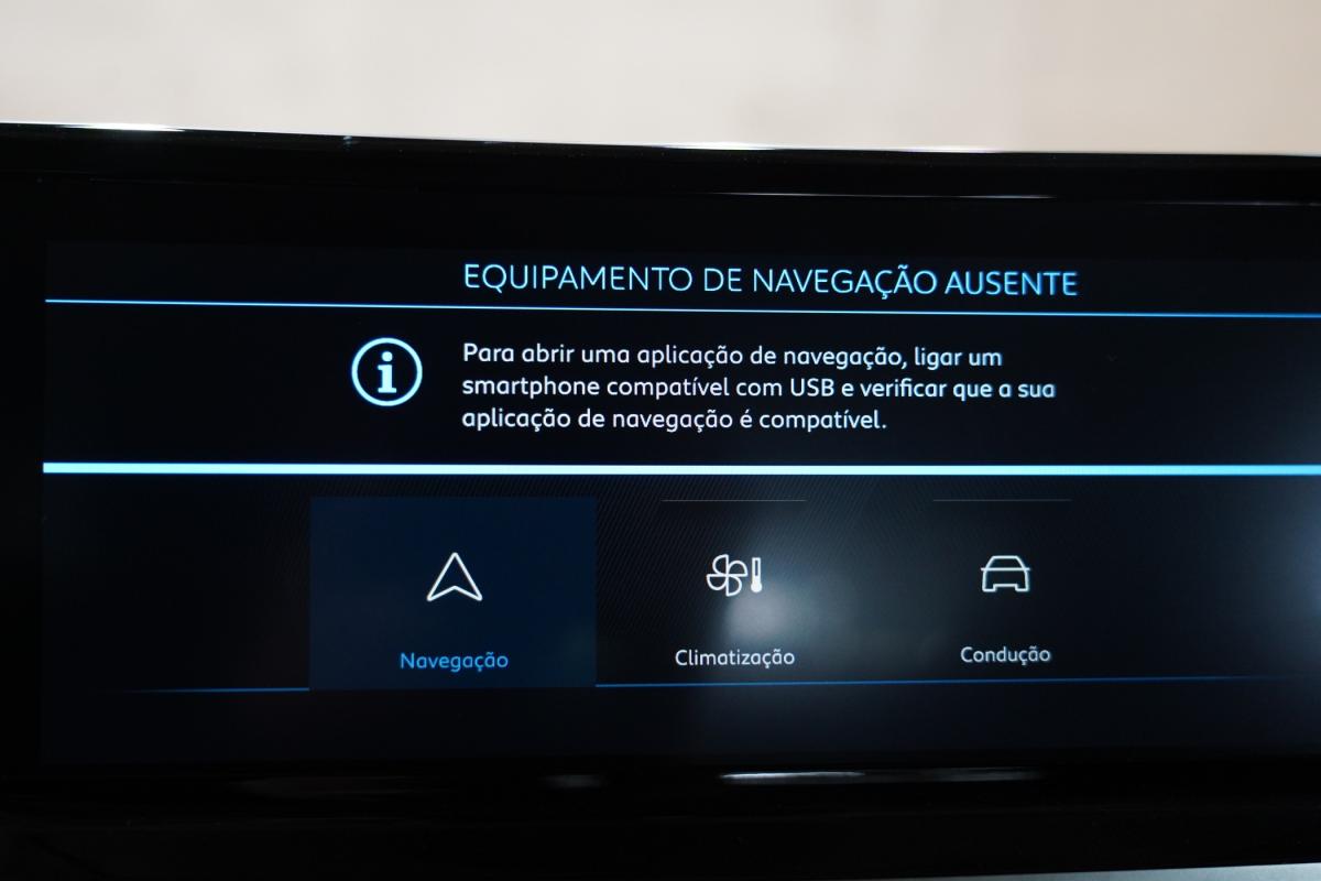 peugeot-208-2025-gasolina-1199cc