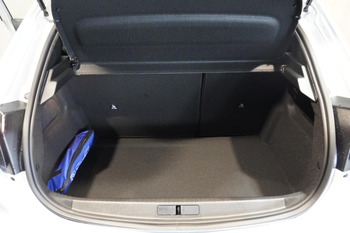 peugeot-208-2025-gasolina-1199cc