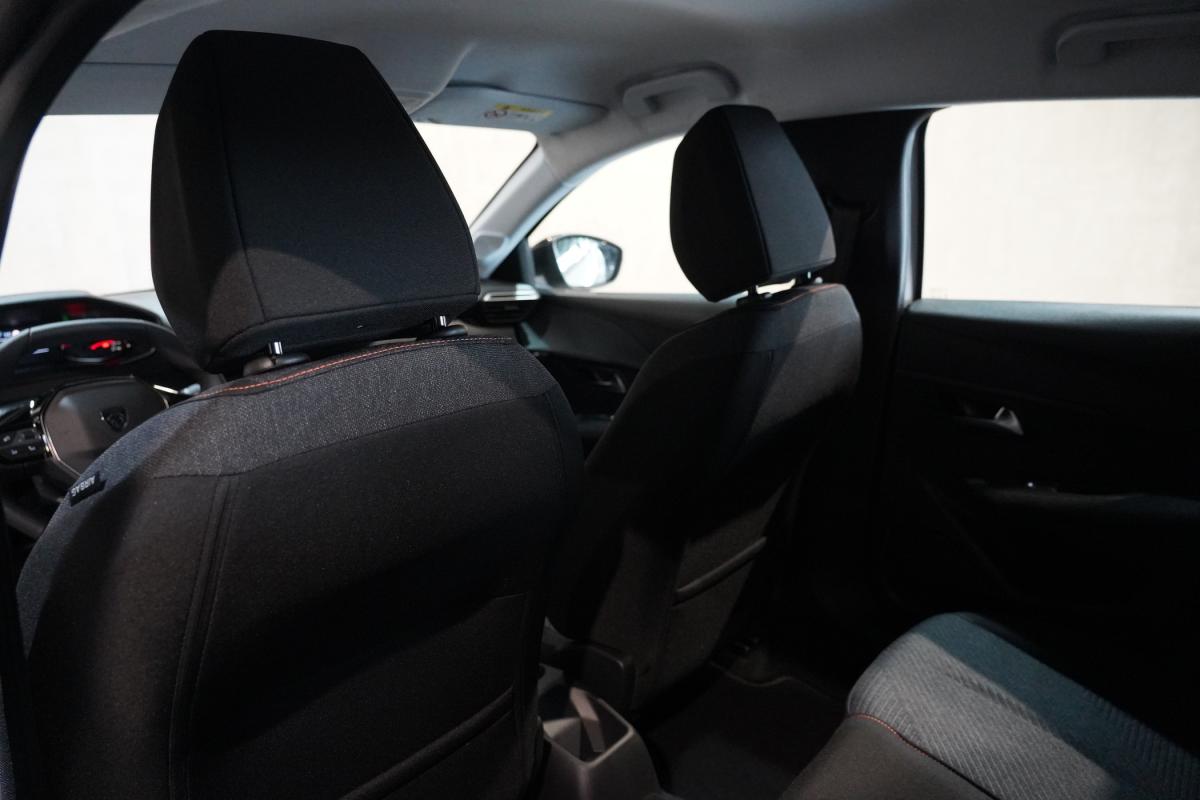 peugeot-208-2025-gasolina-1199cc