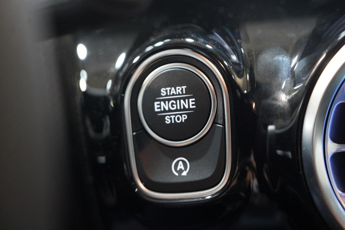 mercedes-benz-classe-a-2025-gasolina-1332cc