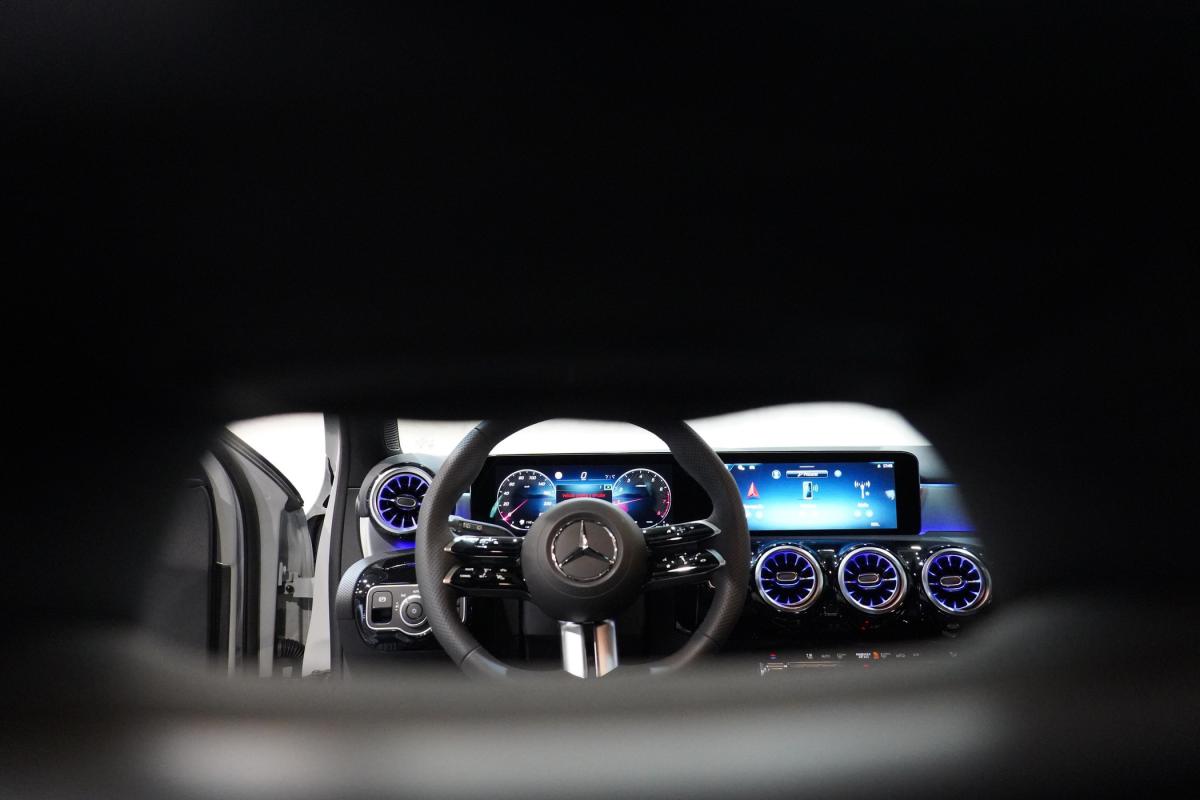 mercedes-benz-classe-a-2025-gasolina-1332cc
