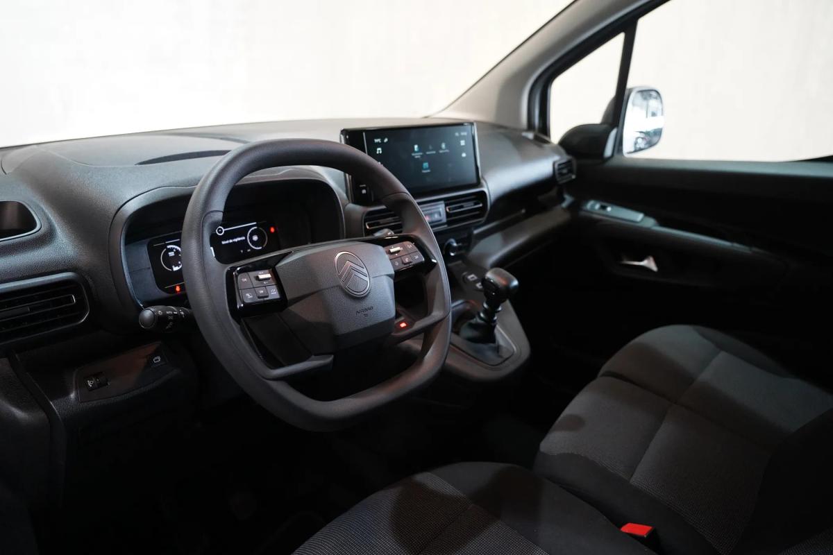 citroen-berlingo-2025-diesel-1499cc