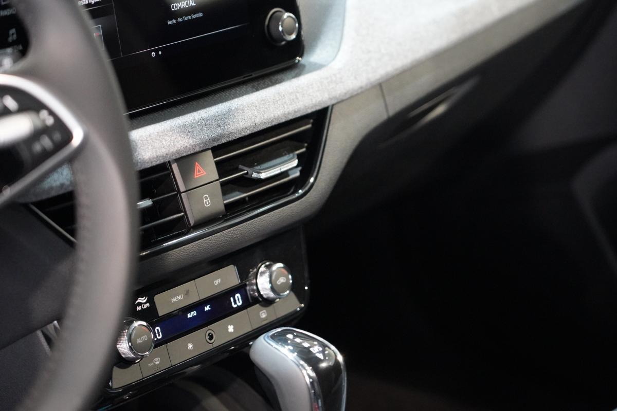 skoda-kamiq-2025-gasolina-999cc