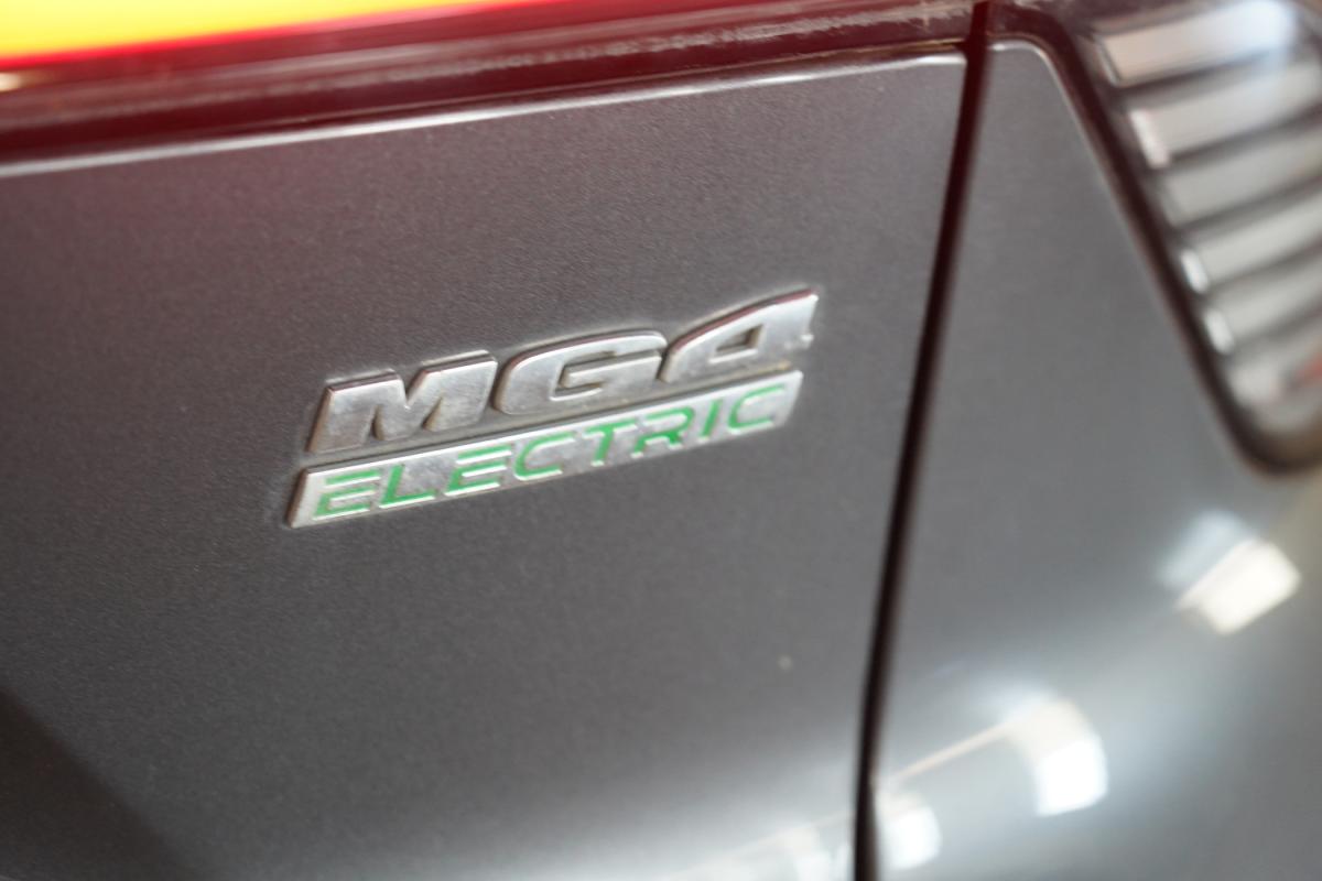 mg-mg4-2024-eletrico-0cc