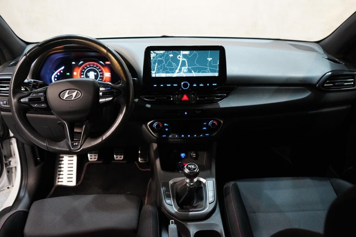 hyundai-i30-sw-2022-hibrido-a-diesel-1598cc