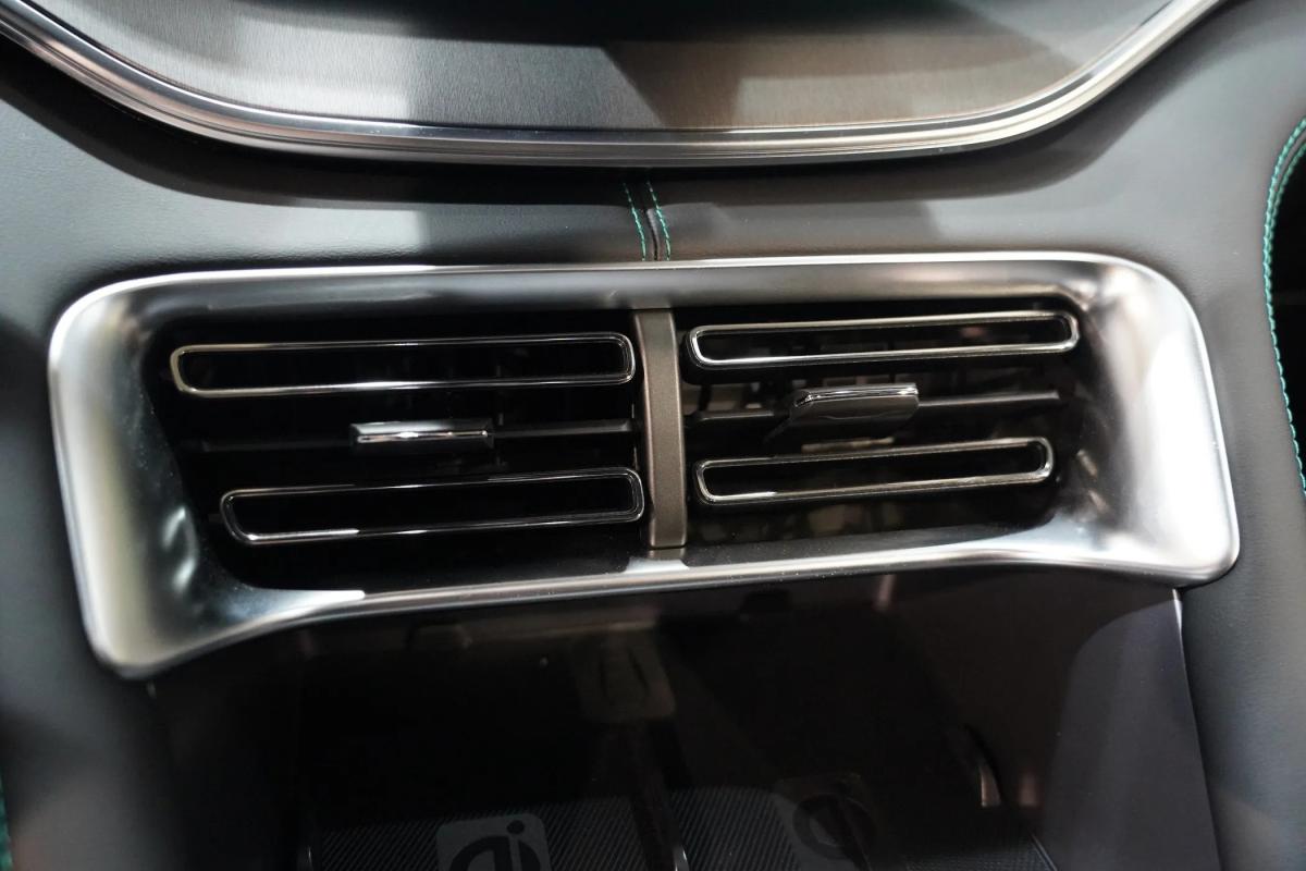 byd-seal-u-2026-hibrido-a-gasolina-1498cc