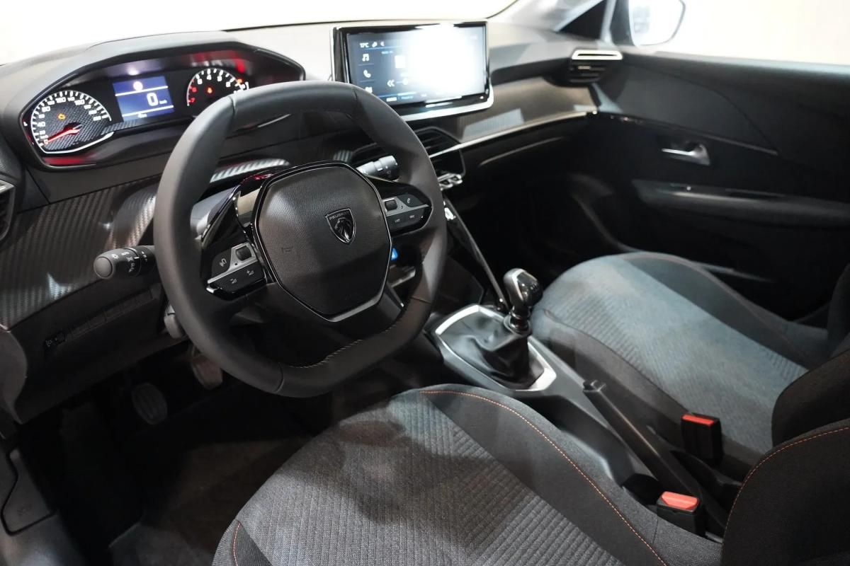 peugeot-208-2026-gasolina-1199cc