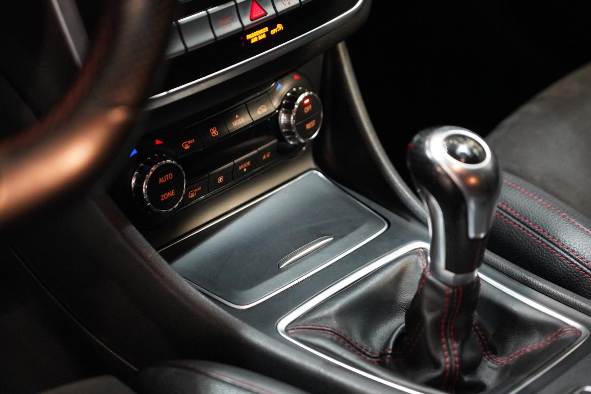 mercedes-benz-gla-2017-diesel-1461cc