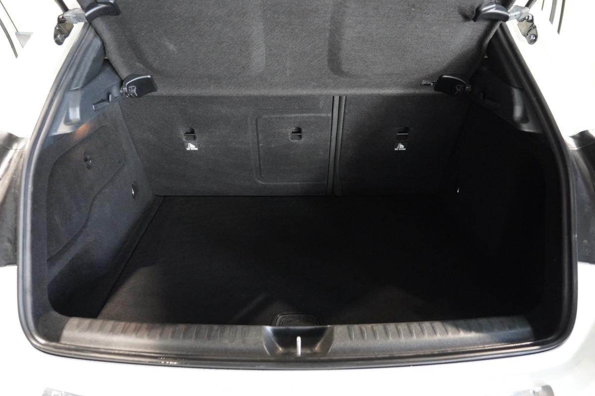 mercedes-benz-gla-2017-diesel-1461cc