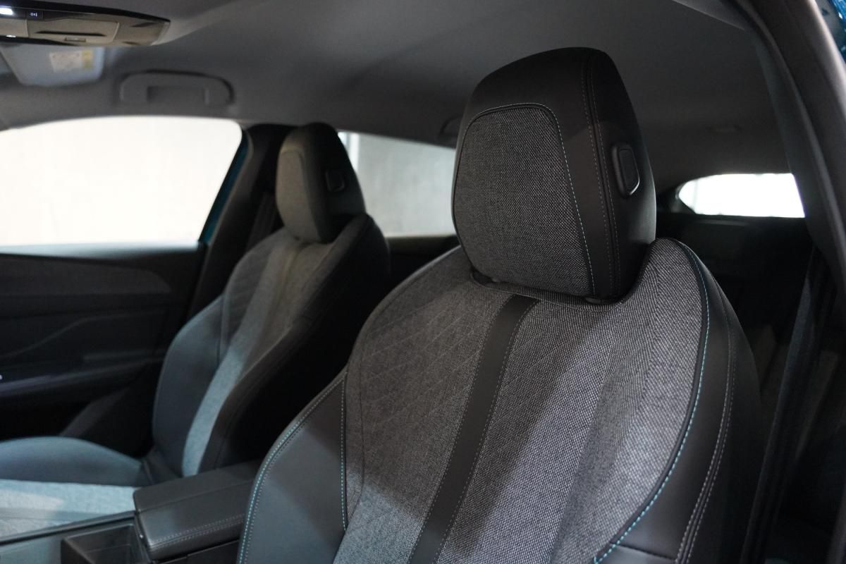 peugeot-408-2024-gasolina-1199cc