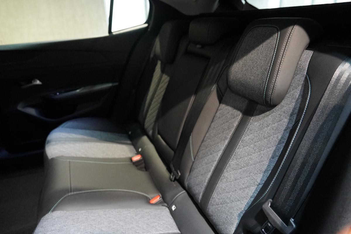 peugeot-408-2024-gasolina-1199cc