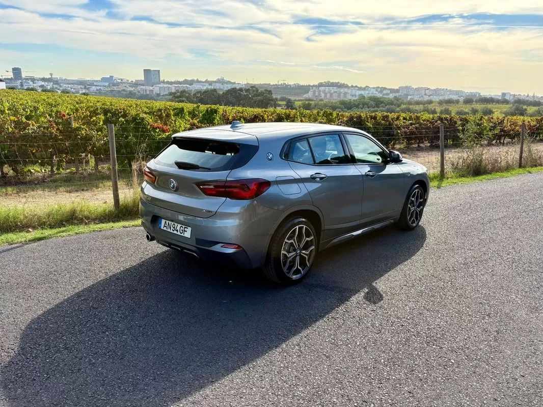 bmw-x2-2022-hibrido-1499cc