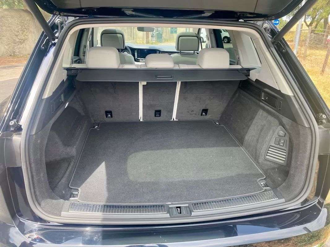 volkswagen-touareg-2019-diesel-2967cc