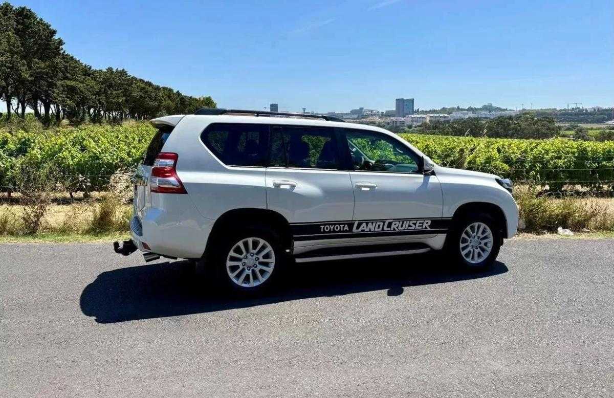 toyota-land-cruiser-2017-diesel-2755cc