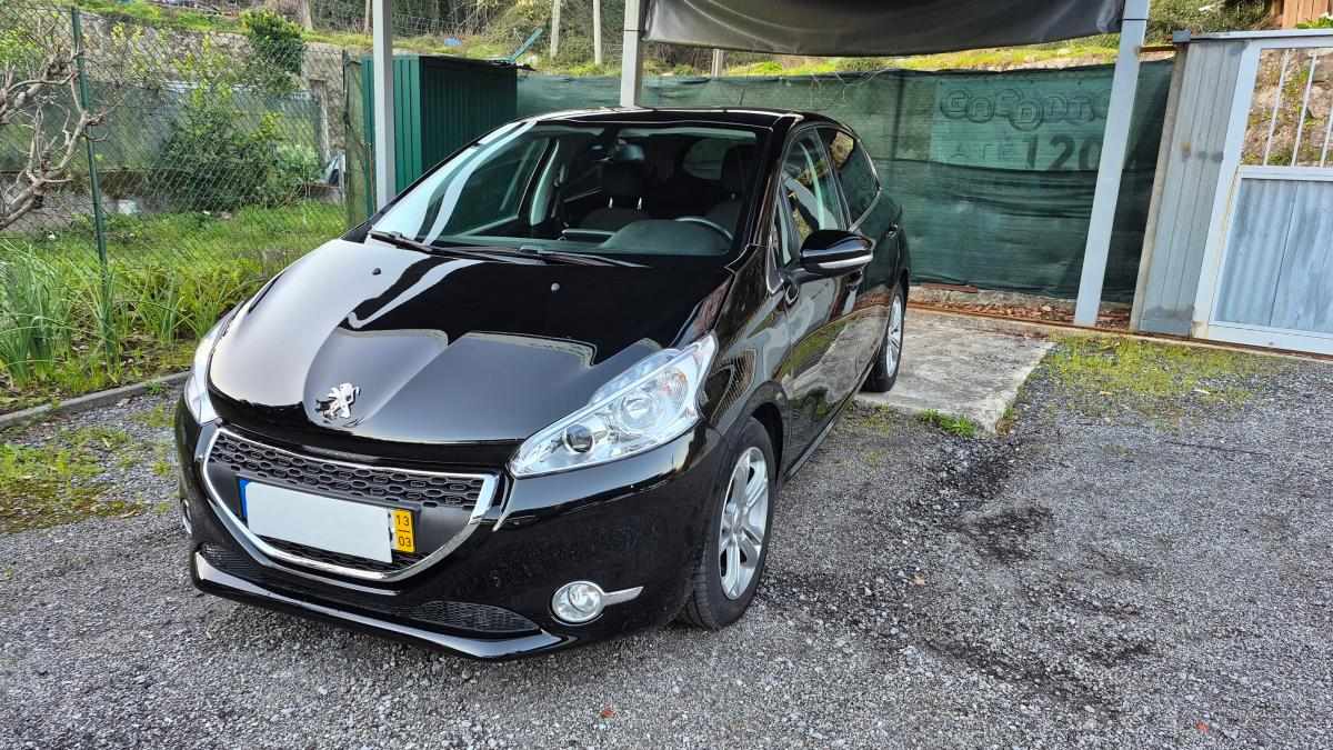 peugeot-208-1-2-vti-2013-gasolina-1199cc