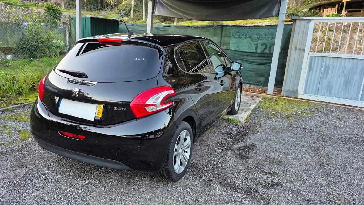 peugeot-208-1-2-vti-2013-gasolina-1199cc