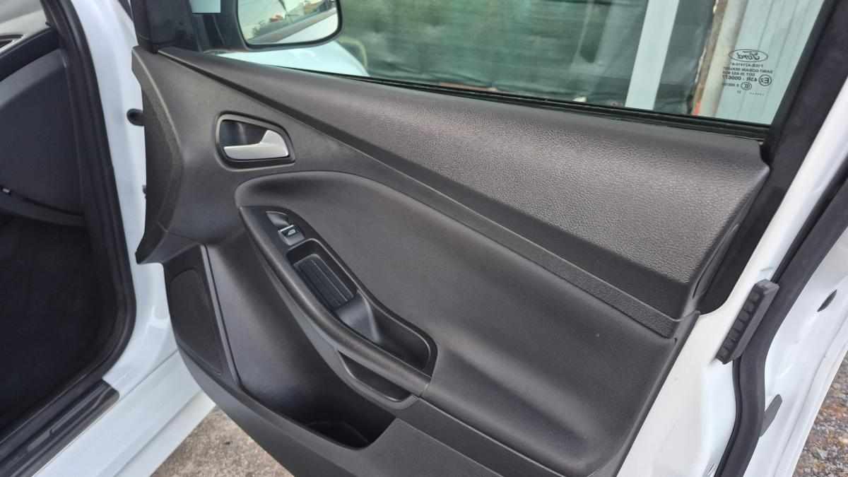 ford-focus-1-0-ecoboost-2017-gasolina-998cc