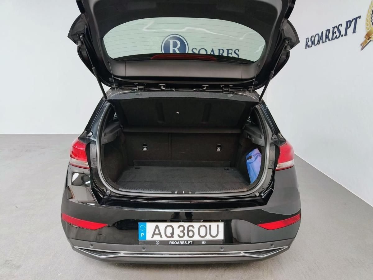 hyundai-i30-2022-gasolina-998cc