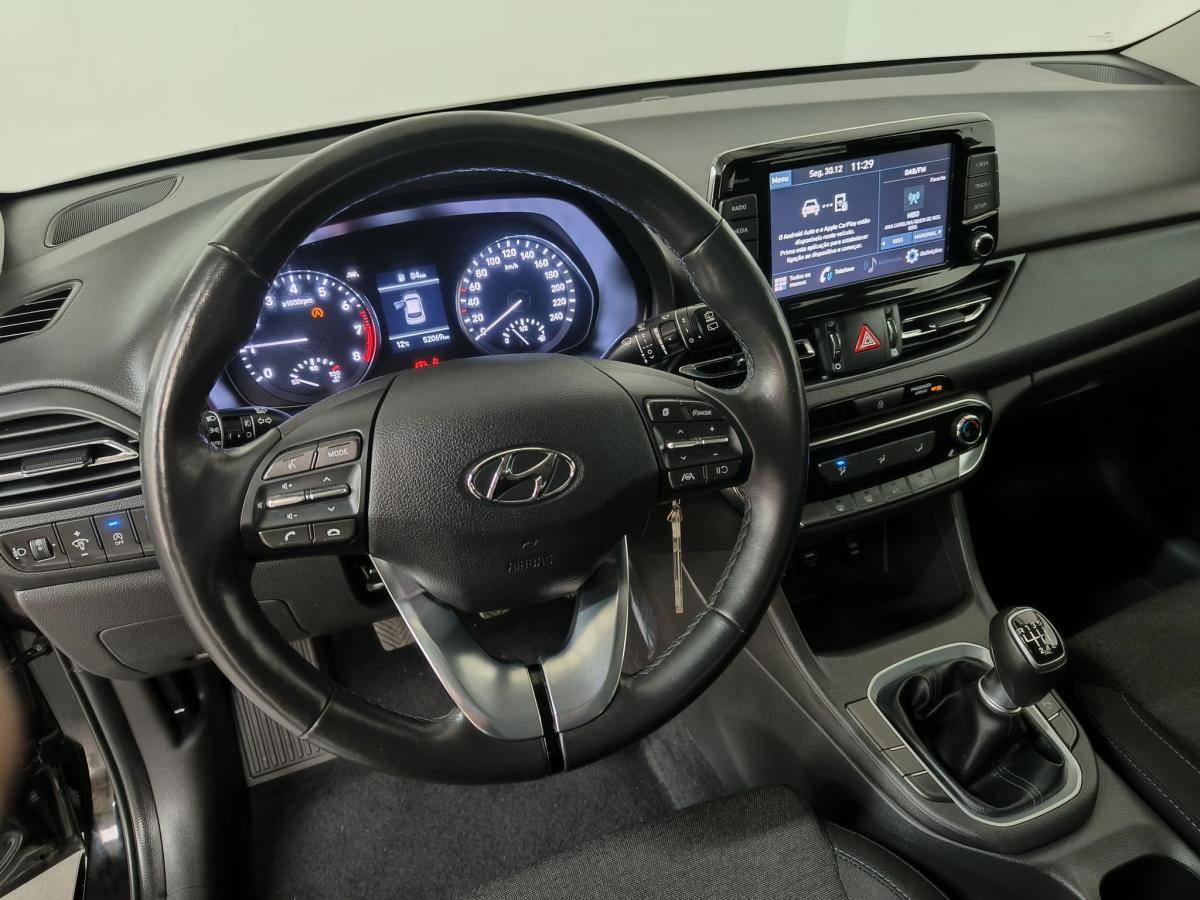 hyundai-i30-2022-gasolina-998cc