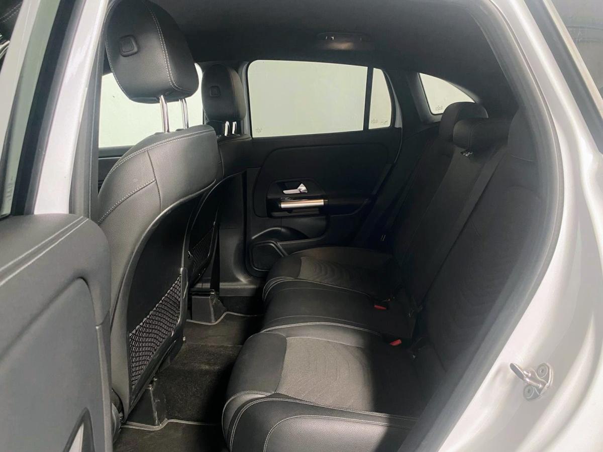 mercedes-benz-gla-2023-hibrido-a-gasolina-1332cc