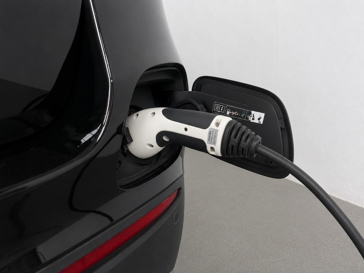 mercedes-benz-glc-2020-hibrido-a-gasolina-1991cc
