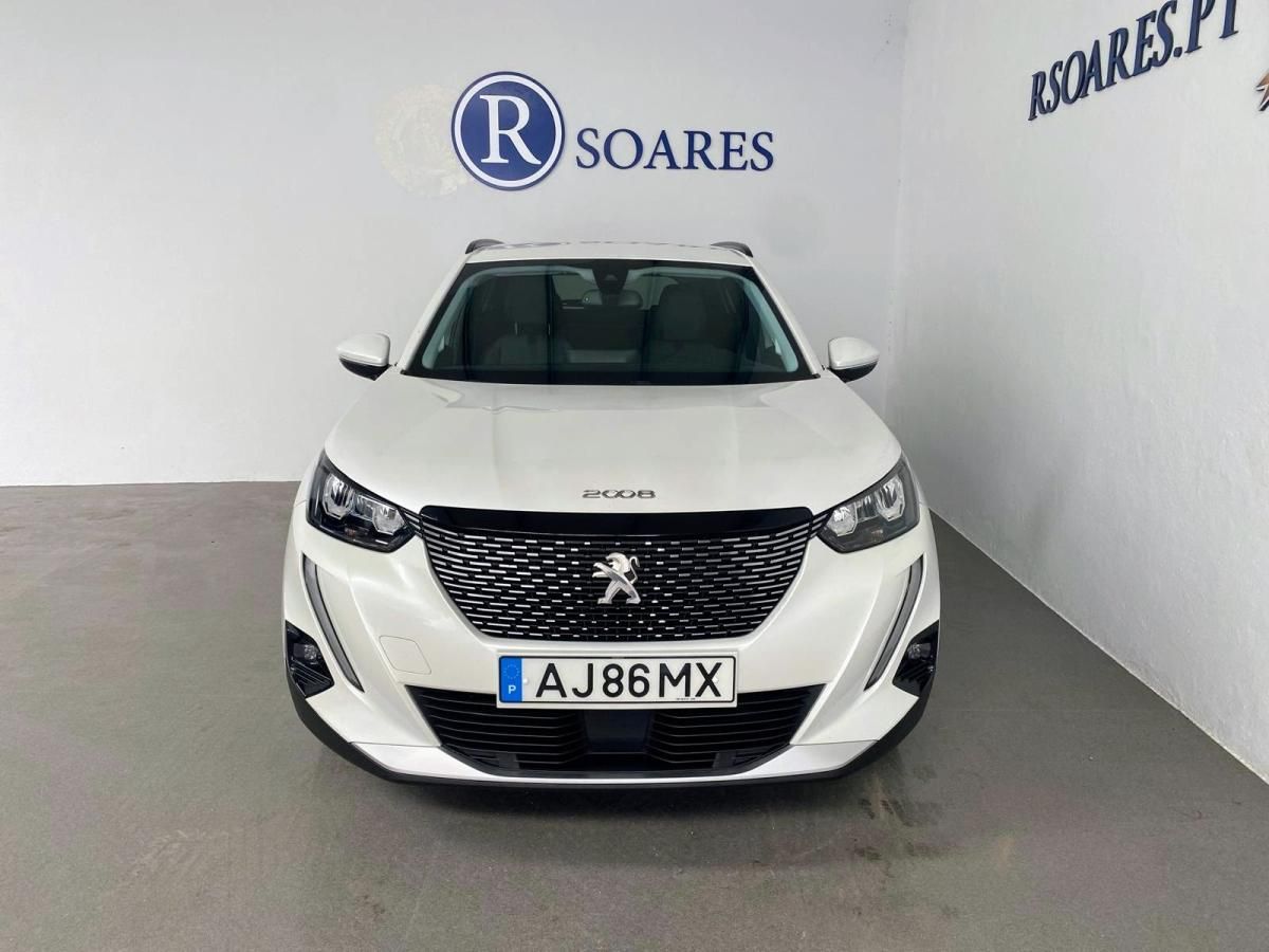 peugeot-2008-2021-diesel-1499cc