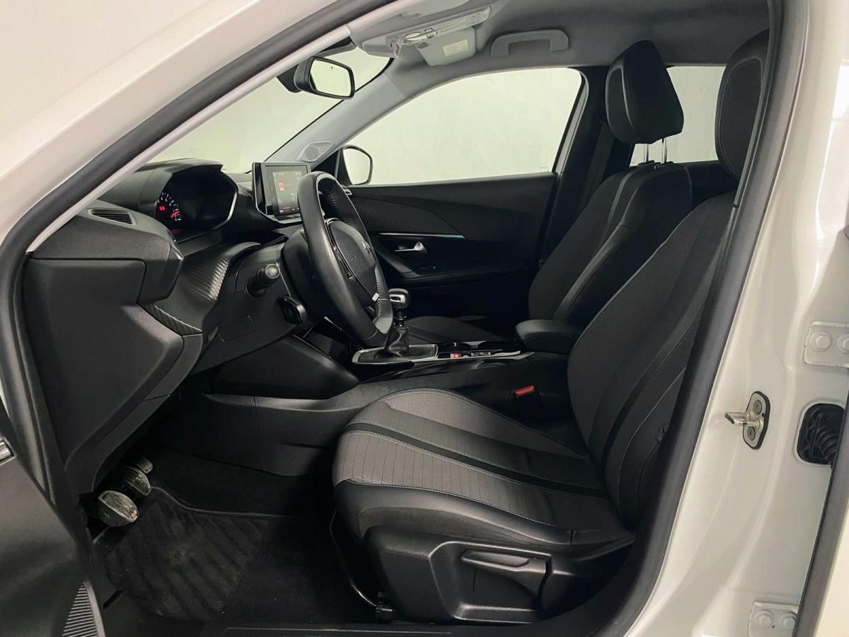 peugeot-2008-2021-diesel-1499cc