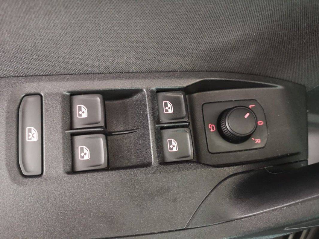 seat-arona-2021-gasolina-999cc