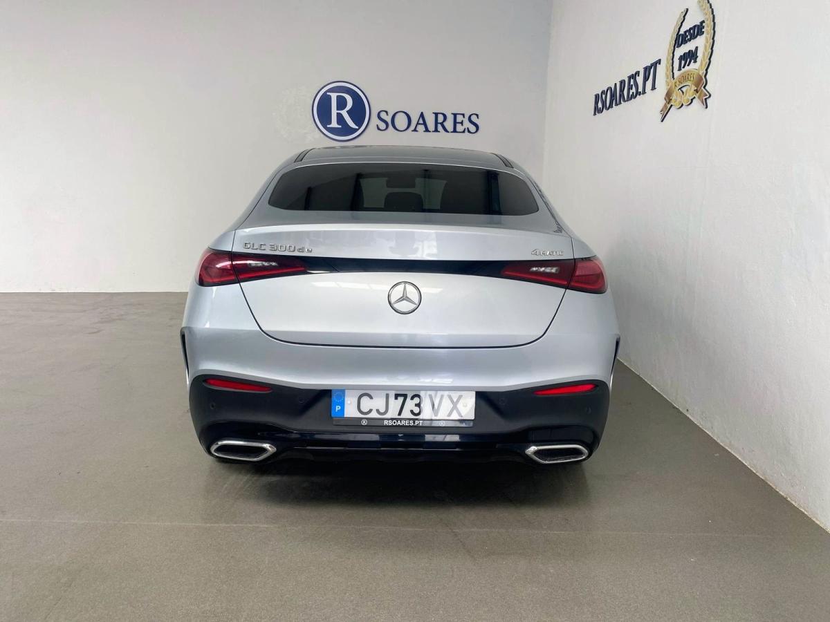 mercedes-benz-glc-2024-hibrido-a-diesel-1993cc